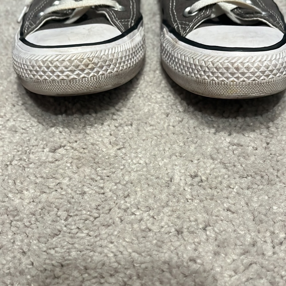 Gray converse - Picture 4 of 4